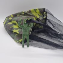 Kézzel dobható ejtőernyős figura